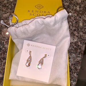 Kendra Scott Becky Drop earrings